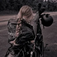 تنها تر از تنهایی